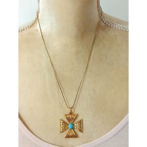 Vintage Gold Tone Maltese Cross Necklace Teal Cabochon Textured Pendant